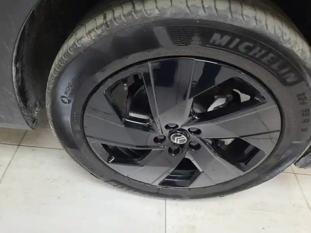 Citroën C5 Aircross hybride 145 ch e-dcs6 — photo 9