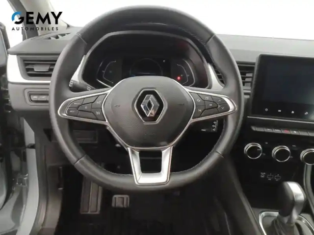 Renault Captur e-tech 145 - 21 — photo 18