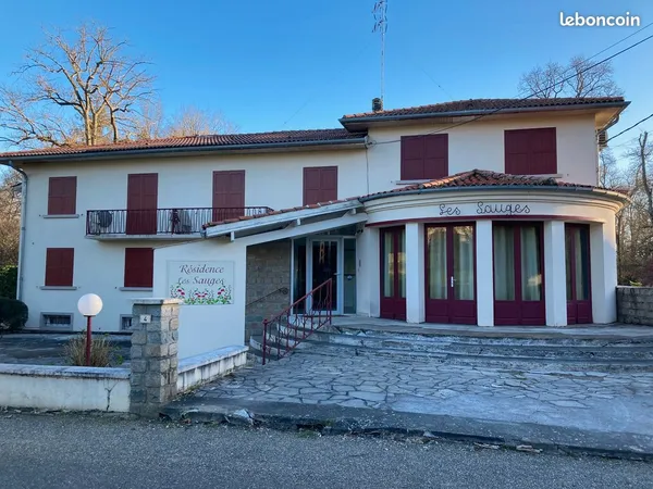 Appartement meublé 1 pièce 22m² avec parking