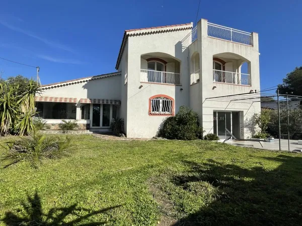 maison familiale, bord de mer