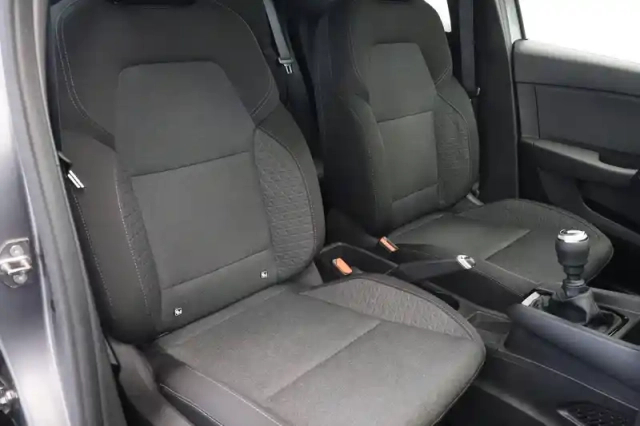 Renault Clio tce 90 — photo 29