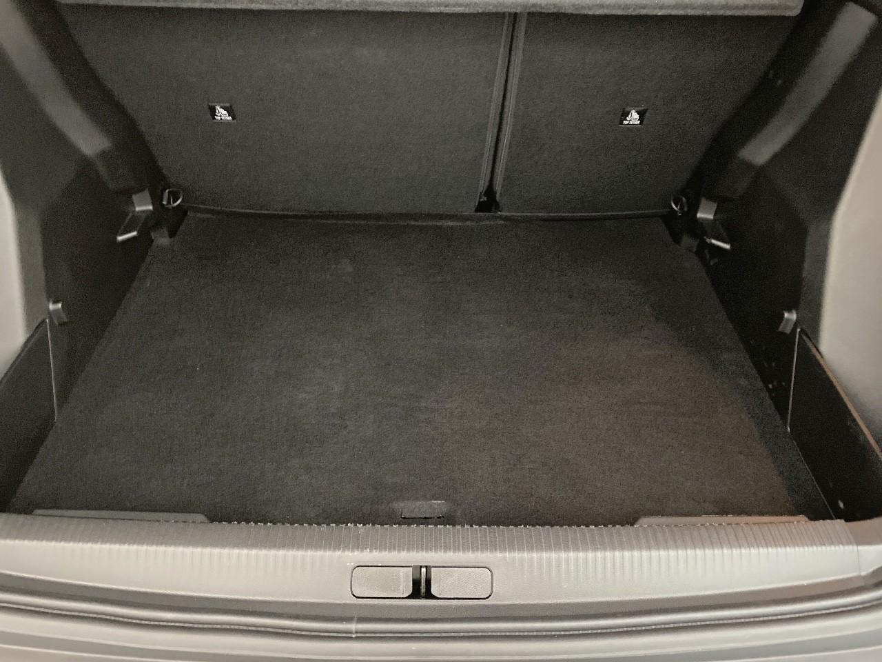 Peugeot 2008 hybrid 145 ch e-dcs6 allure — photo 6