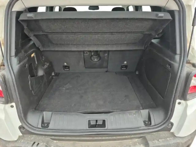 Jeep Renegade 1.3 turbo t4 190ch phev 4xe limited bva6 eawd — photo 6