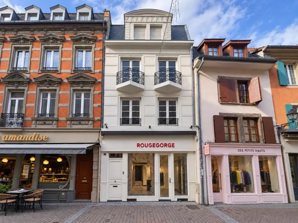 Immeuble de rapport en hypercentre - Commerce + 3 appartements
