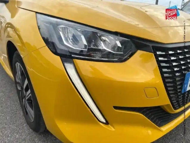 Peugeot 208 1.2 puretech 100ch s&amp;s active pack eat8 — photo 13