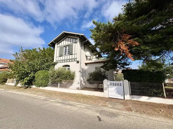 Maison 7 pièces 85 m²