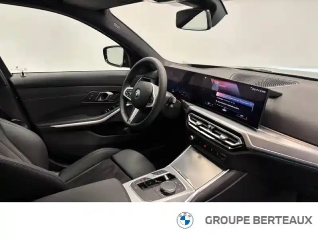 Bmw Serie 3 série 3 330ea xdrive 292ch m sport — photo 13
