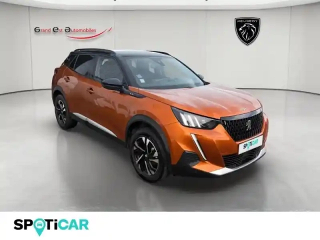 Peugeot 2008 1.2 puretech 130ch s&amp;s gt eat8 — photo 9