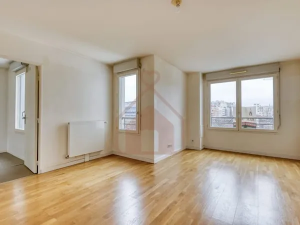À vendre - Appartement 3 pièces avec terrasse & balcon, parkin