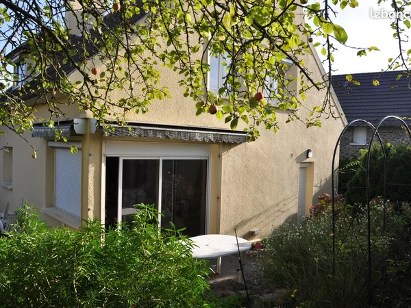 Location maison 4 pièces 90m² à Agneaux