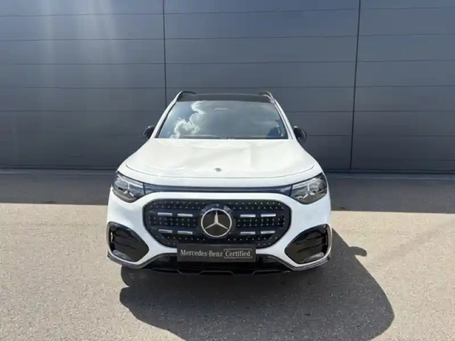 Mercedes Glb 200 amg line — photo 8