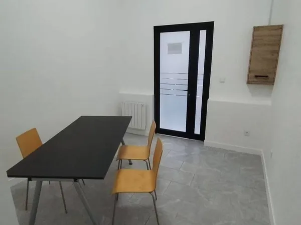 Local commercial 14 m²