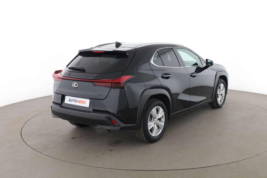 Lexus UX-Serie 250h Pack Business 2WD — photo 5
