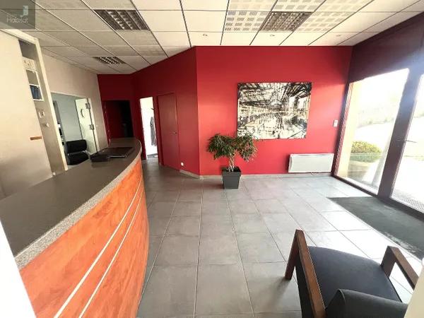 RODEZ Bureaux avec espace de stockage