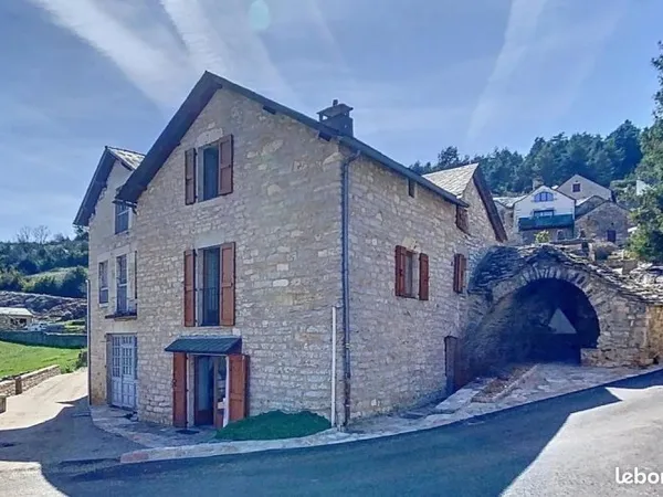 Maison 5 pièces 105 m²