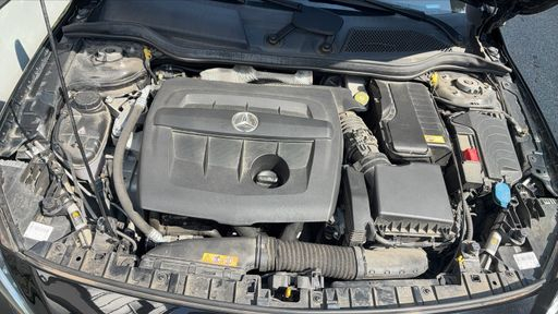Mercedes Classe GLA 180 d 109 - Sensation – 2016 – 141000 km – Diesel – Boîte Manuelle — photo 21