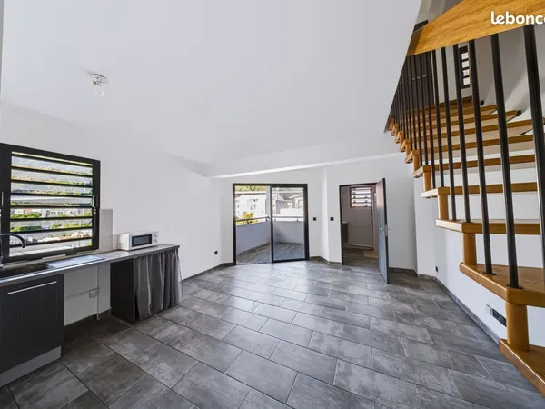 Duplex 4 pièces 80 m²
