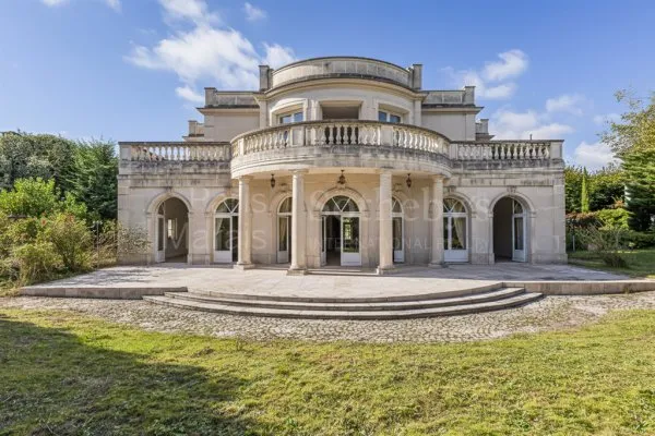 Villa exceptionnelle à La Varenne