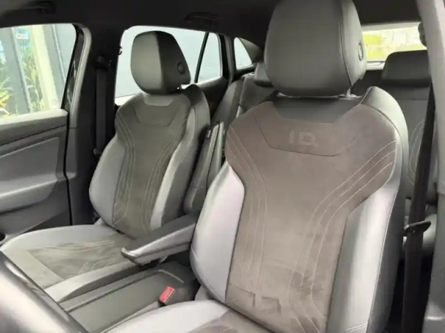 Volkswagen Id.4 148ch pure 52 kwh — photo 12