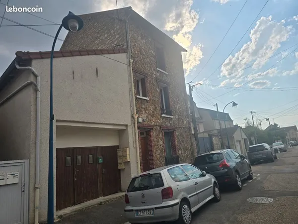 Duplex T4 rue Berthelot entre gare et centre ville
