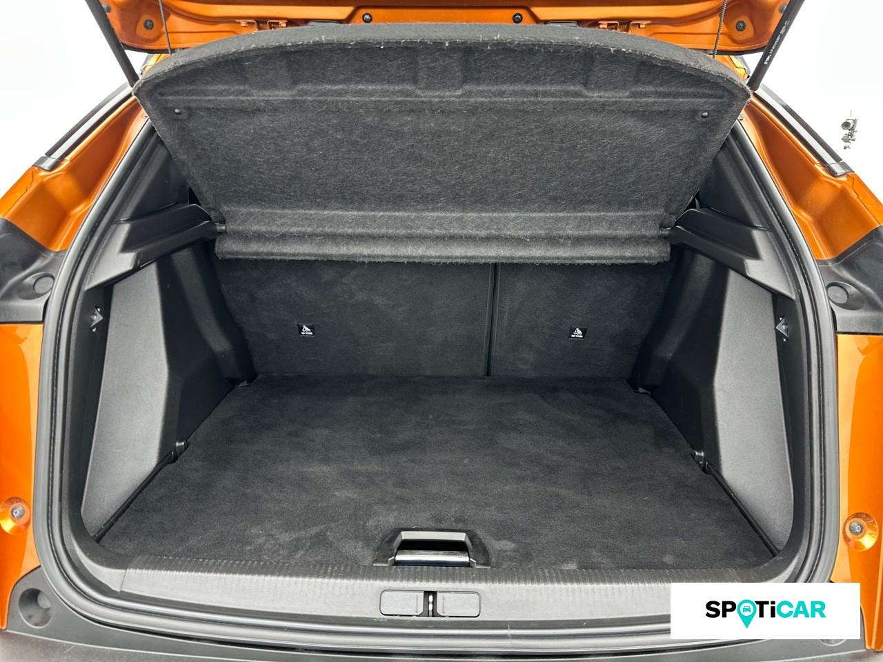 Peugeot 2008 1.2 puretech 130ch s&s gt — photo 6