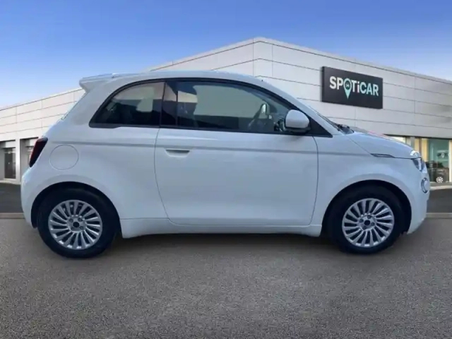 Fiat 500 e 95ch my23 — photo 4
