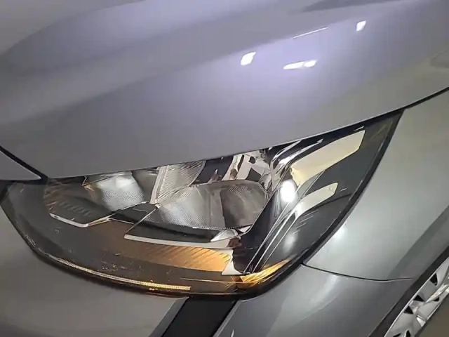 Peugeot 208 puretech 75 s&amp;s bvm5 — photo 16