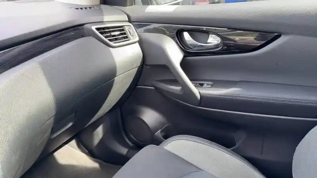 Nissan Qashqai 1.3 dig-t 140 — photo 16