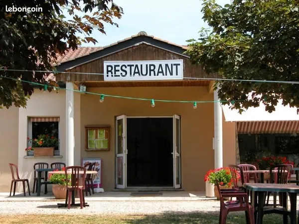 Commerce 5 pièces 254 m²