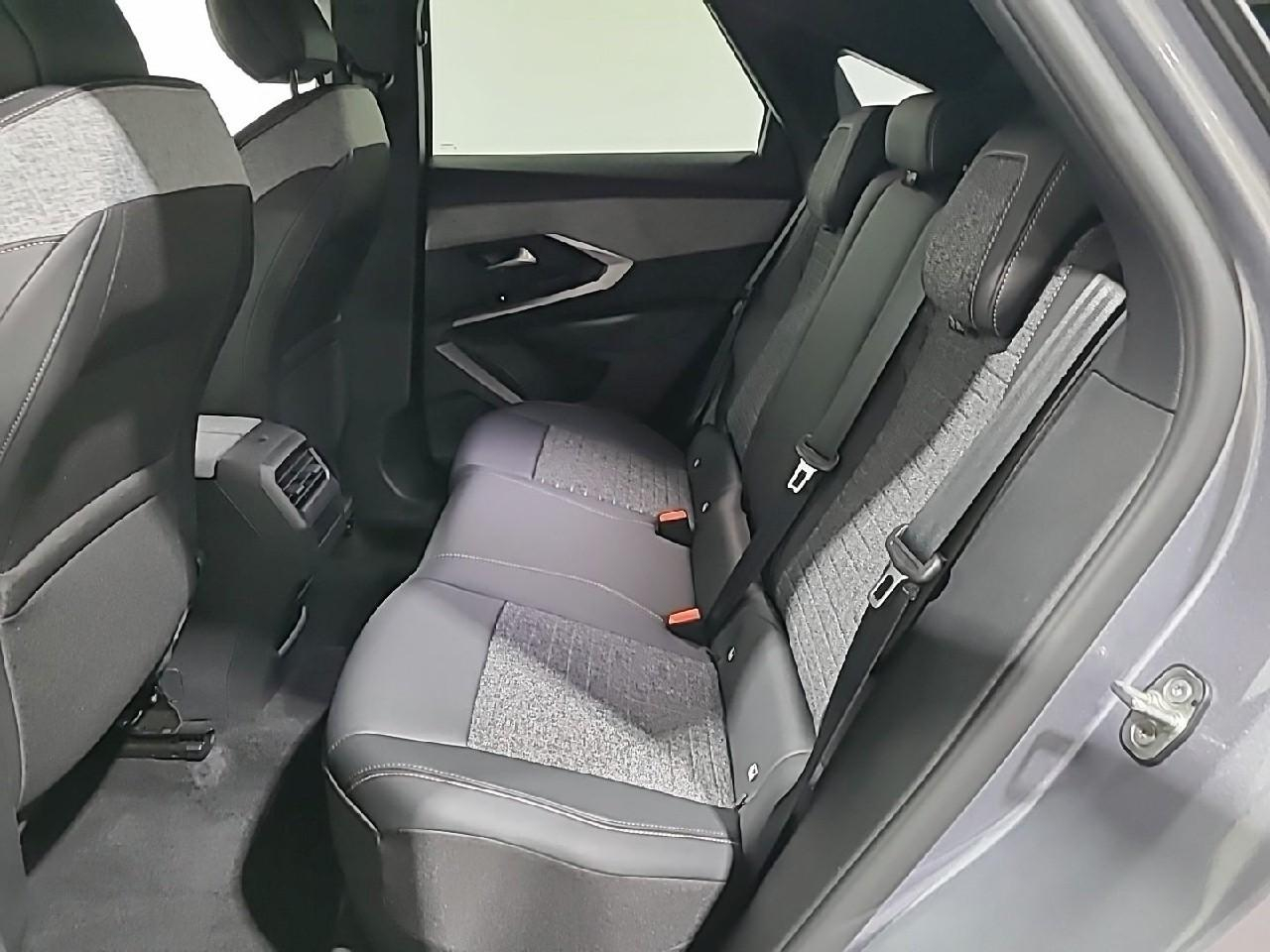 Peugeot 3008 hybrid 145 e-dcs6 allure — photo 13