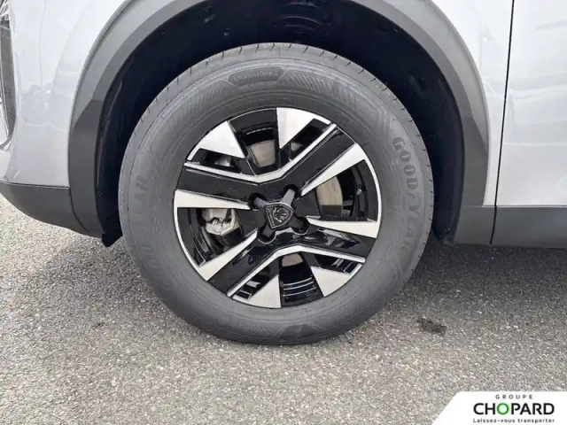 Peugeot 2008 hybrid 110 e-dcs6 — photo 21