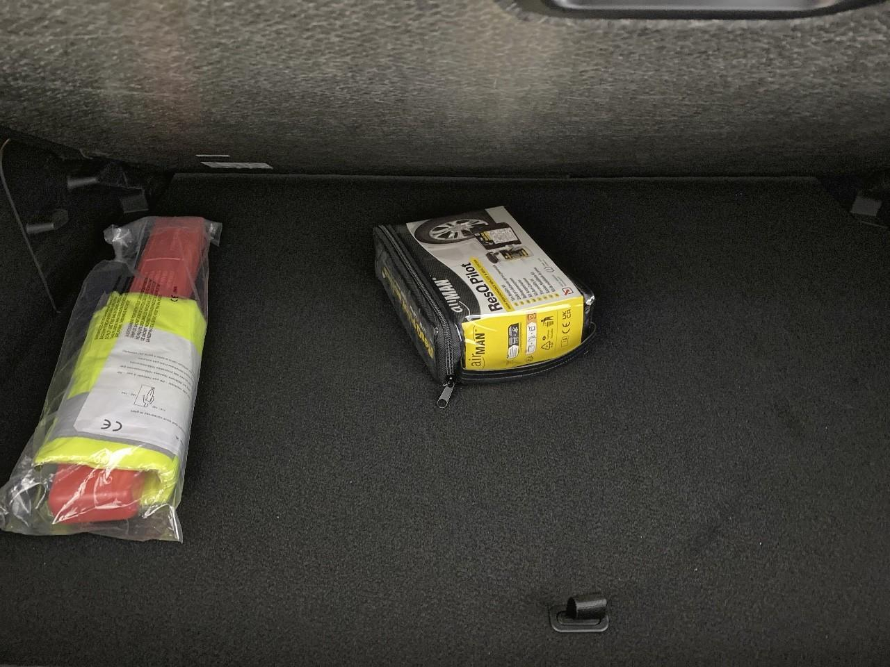 Citroën C4 hybride 136 e-dcs6 max — photo 16