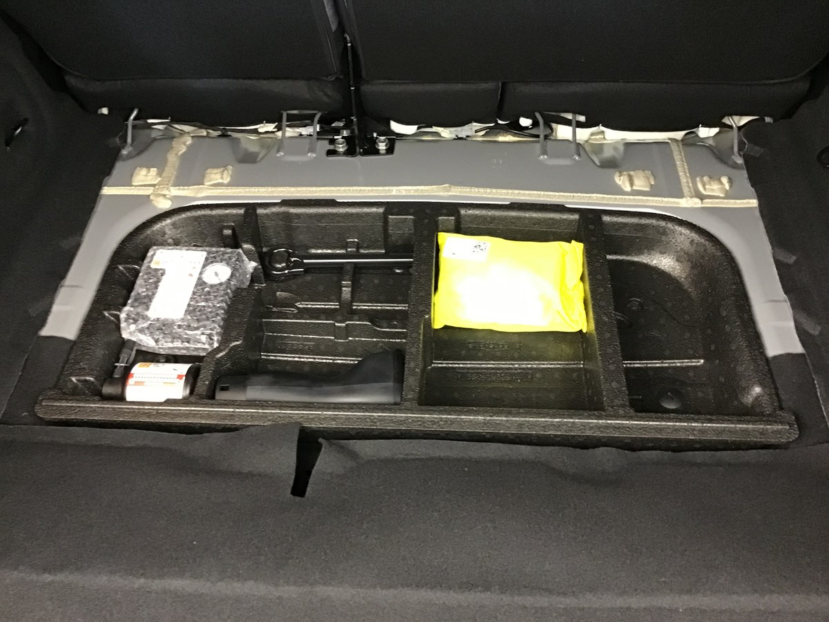 Renault R4 — photo 29