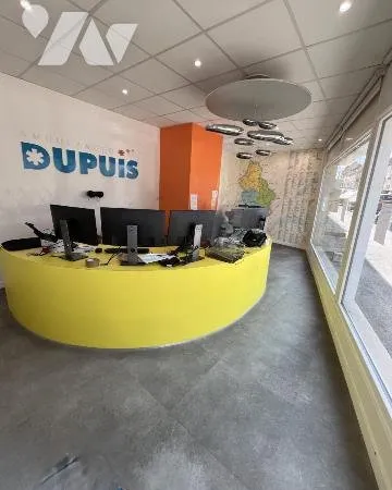 Local d'activités 114 m²