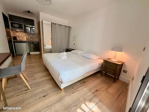 Studio meublé 19 m² - Frontignan Centre - Charges comprises