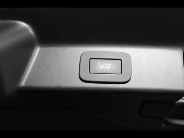 Jaguar F-Pace p400e plug-in-hybrid r-dynamic se bva8 awd — photo 67