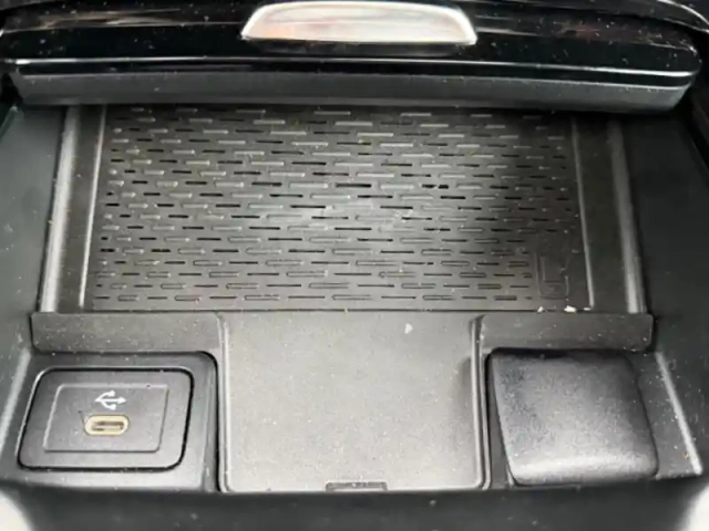 Mercedes Classe A 200 d amg line — photo 21