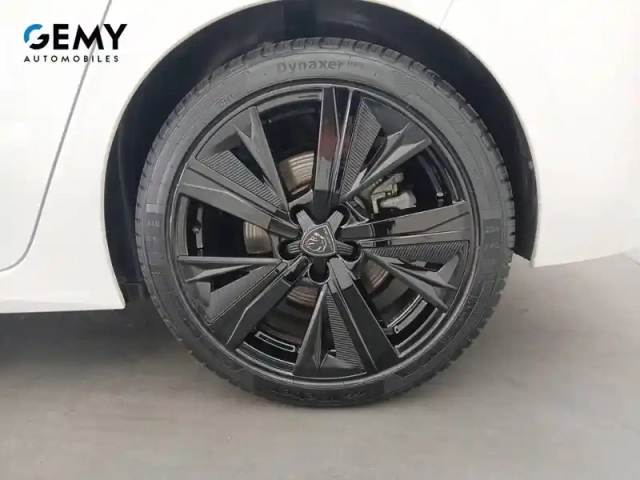 Peugeot 308 phev 225 e-eat8 — photo 27
