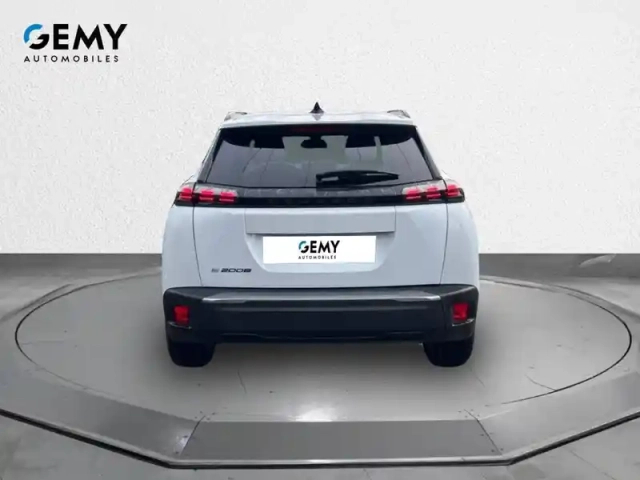 Peugeot 2008 electrique 54 kwh 156 ch — photo 32