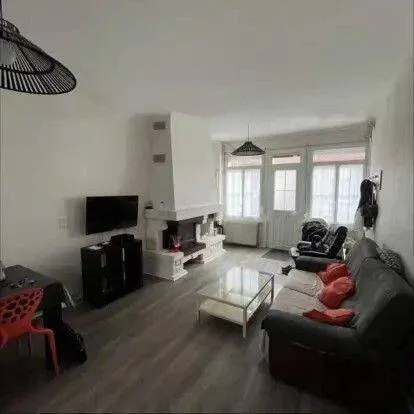 Maison 1 pièce 144 m²