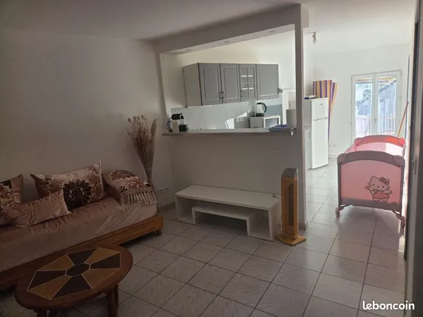 Appartement f2 2eme etage
