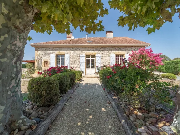 Maison de caractère 7 pièces 231 m²