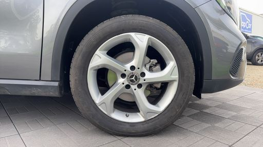 Mercedes Classe GLA 180 122 7G-DCT - Sensation – 2019 – 25317 km – Essence – Boîte Automatique — photo 19