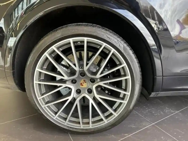 Porsche Cayenne coupé 4.0 v8 680ch turbo s e-hybrid — photo 22