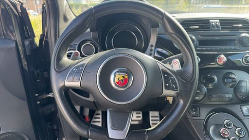 Abarth 500C 1.4 TB 160 Dualogic - 595 Turismo – 2015 – 147031 km – Essence – Boîte Automatique — photo 29