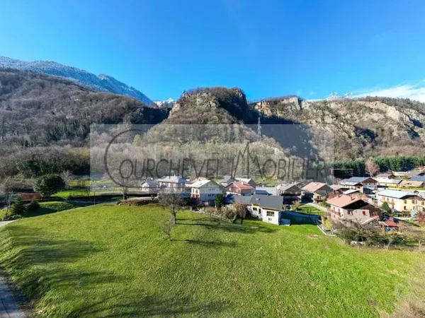 Maison 8 pièces 178 m²