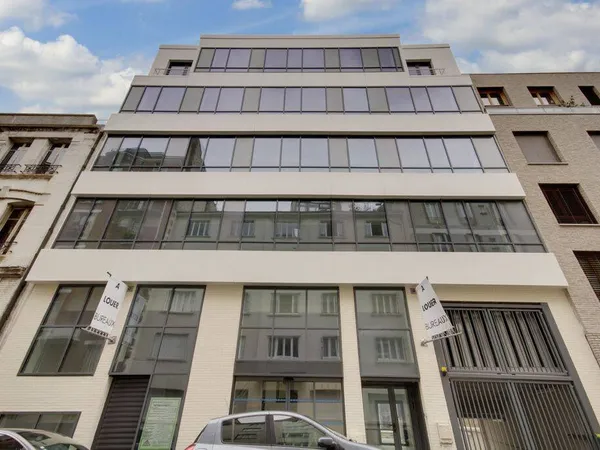 Bureaux 2179 m²