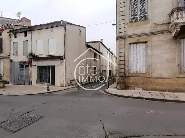 Local 3 pièces 73 m²