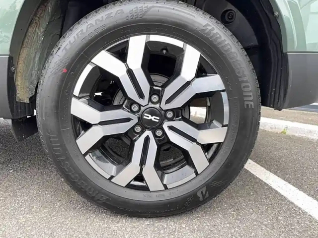 Dacia Duster eco-g 100 4x2 — photo 12