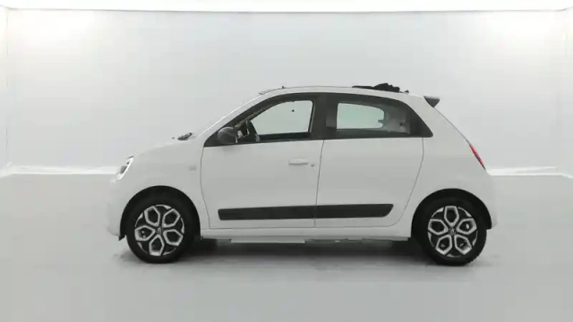 Renault Twingo iii e-tech — photo 11